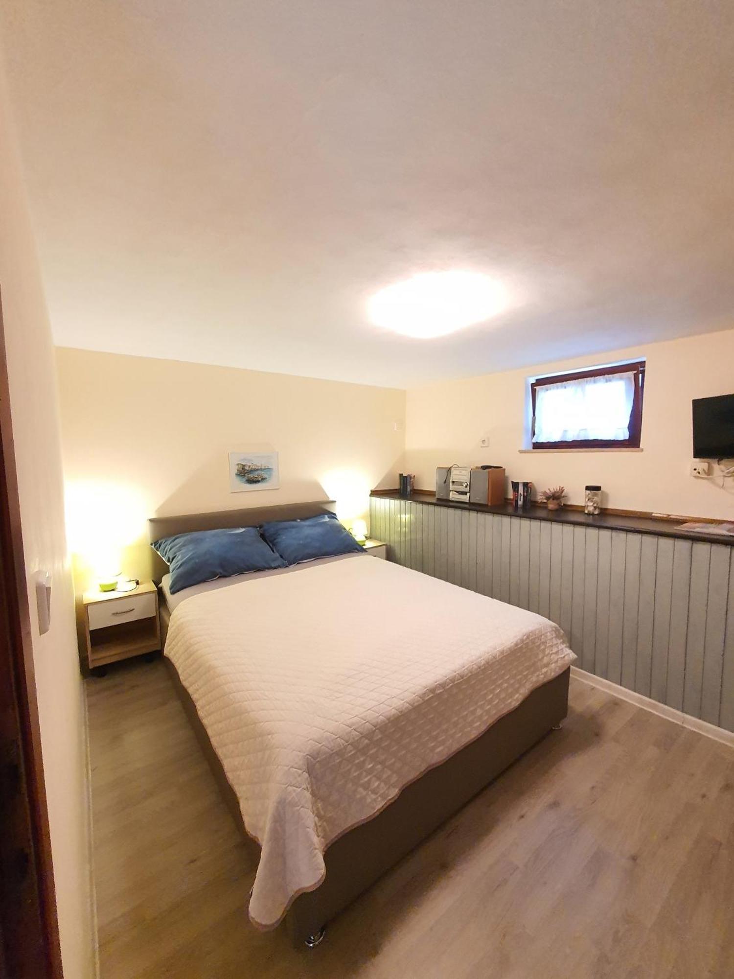 Apartments With A Parking Space Opric, Opatija - 7728 ลอฟราน ห้อง รูปภาพ